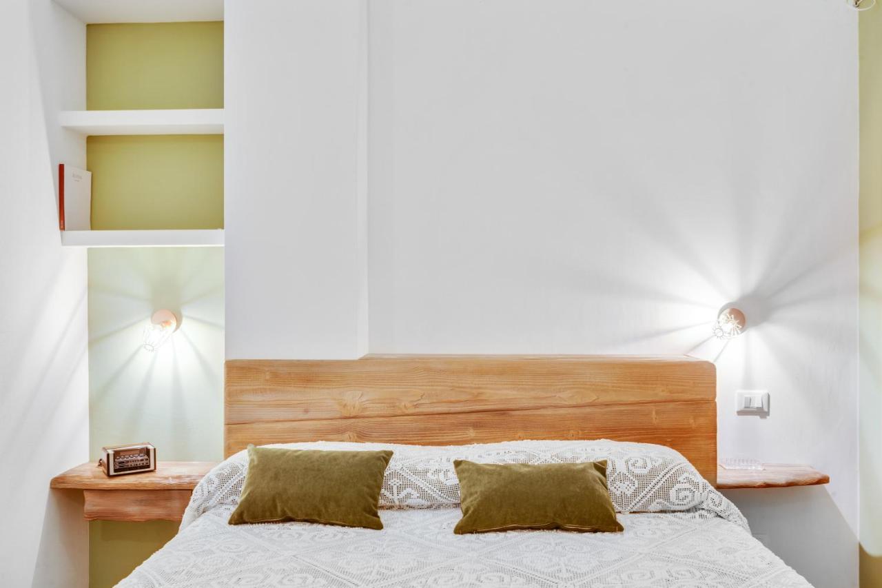Madame Bari' Suite Apt In The Heart Of Bari Exterior foto